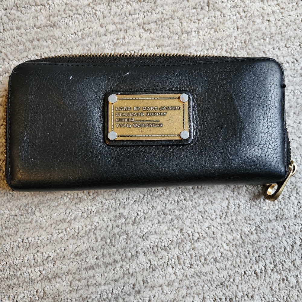 Long Marc Jacobs wallet